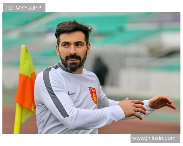 一位球星如何在五位顶尖足球明星中脱颖而出引发的精彩故事